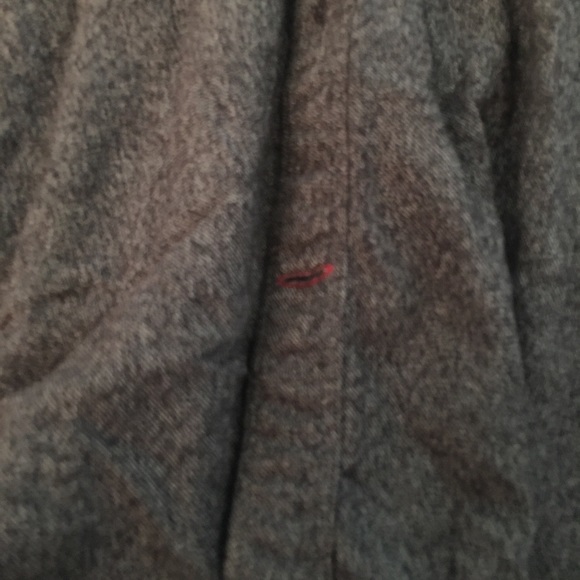 GUESS medium button up. - Picture 3 of 8